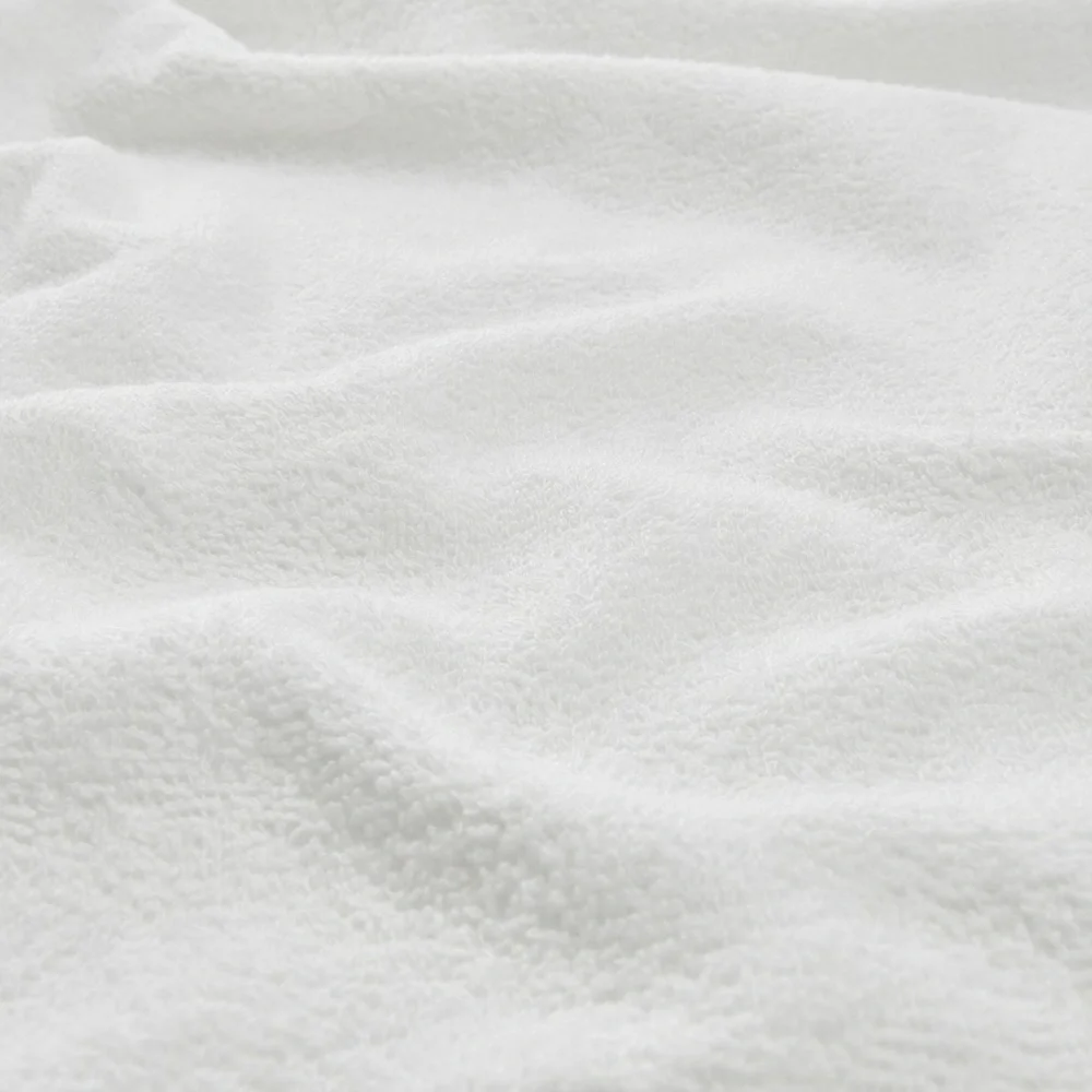 5 piece white ikea bath towels Length: 47 